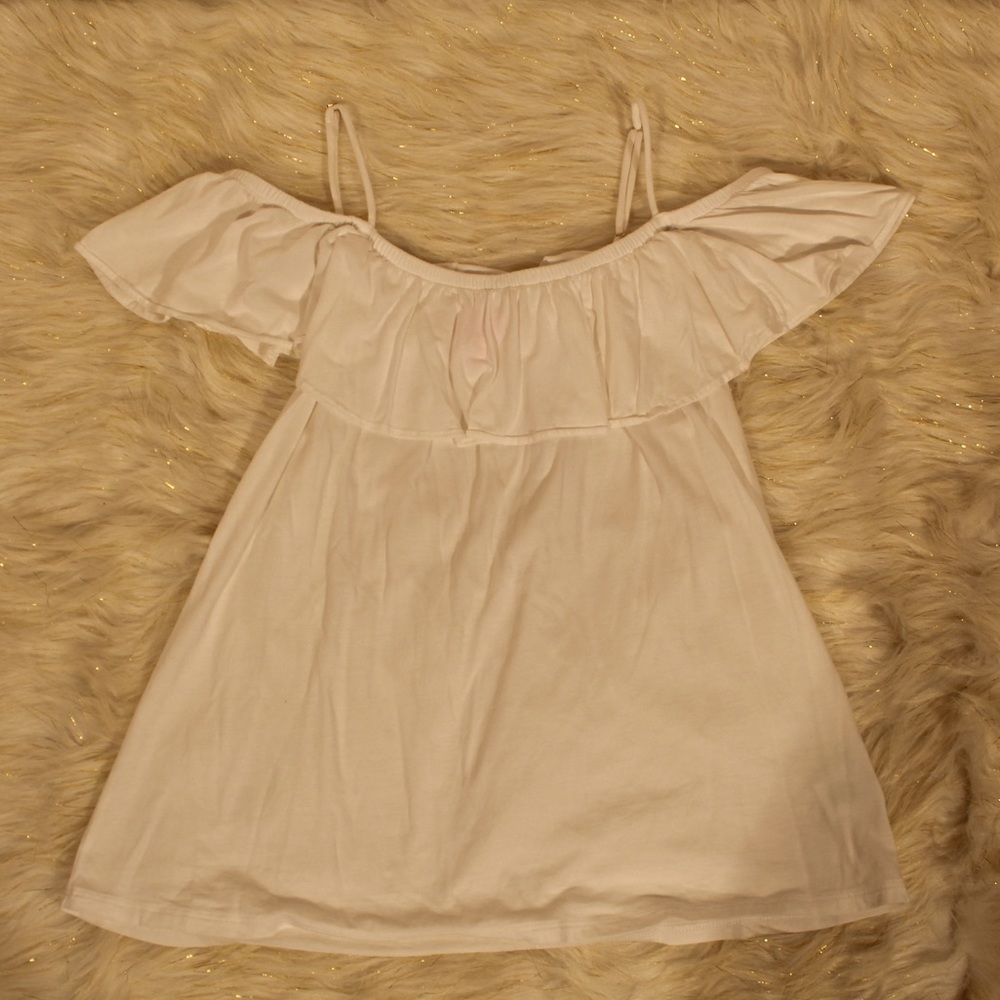 Lilly Pulitzer cold shoulder top